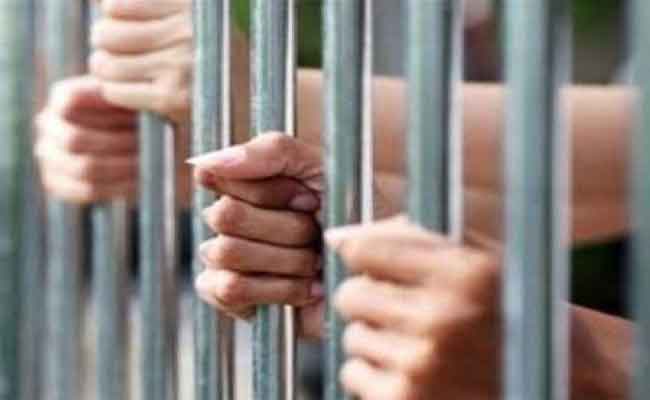 إدانة شخصين بـ7 سنوات حبسا نافذا وغرامة مالية تورطا في المضاربة غير المشروعة بقسنطينة