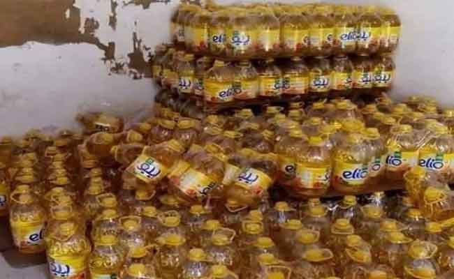 حجز أزيد من 3360 صفيحة للزيت من سعة 5 لتر موجهة للمضاربة بتمنراست