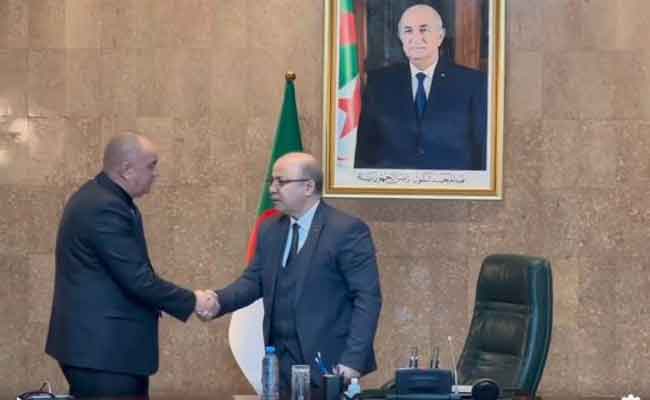 إشراف بن عبد الرحمان على تنصيب بن براهم رئيسا للمرصد الوطني للمجتمع المدني خلفا للحمزاوي