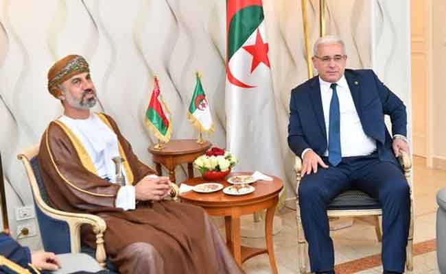 استقبال بوغالي لرئيس مجلس الشورى لسلطنة عمان