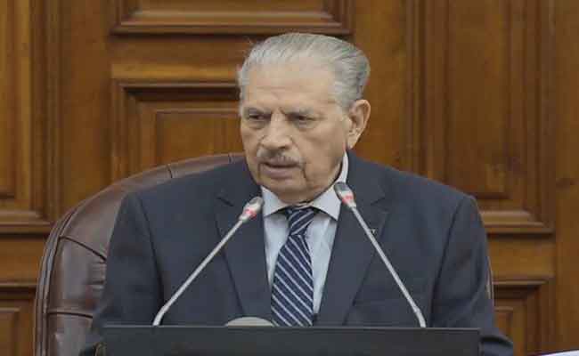 قوجيل يؤكد على الدور الكبير للبرلمان في الدفاع عن مبادئ الجزائر