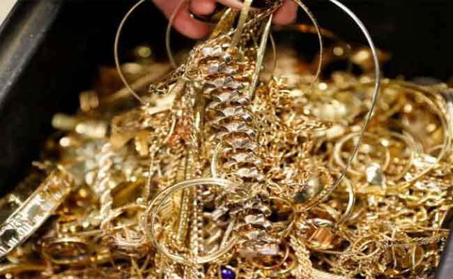 تفكيك شبكة إجرامية تحترف سرقة محلات بيع الذهب بإيليزي