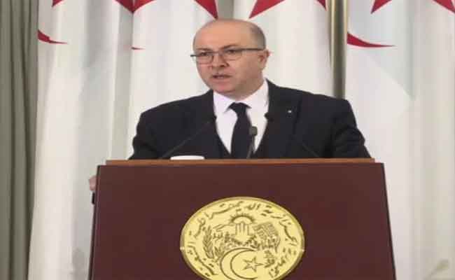 الوزير الأول: لقاء الحكومة بالولاة أظهر تحقيق “نتائج إيجابية لاستدراك النقائص المسجلة في تلبية حاجيات المواطنين”