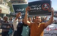 الجزائري في الطابور وخيراته تفرق على الكفار الشيوعيين...
