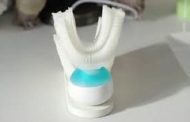 تطوير فرشاة ذكية تنظف الأسنان خلال 10 ثوان فقط...