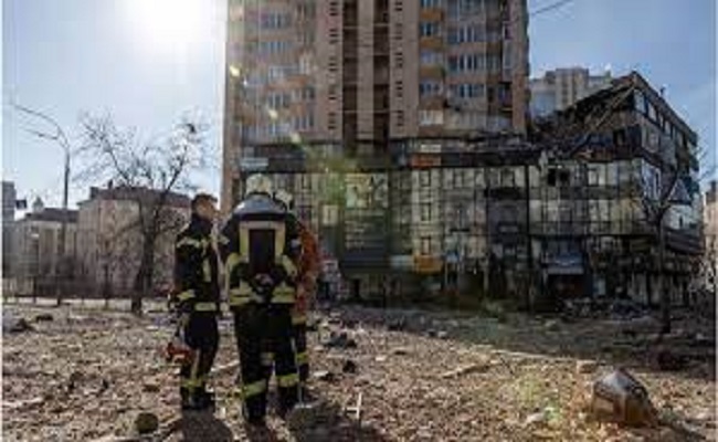 روسيا تجدد قصف كييف في وداع 2022