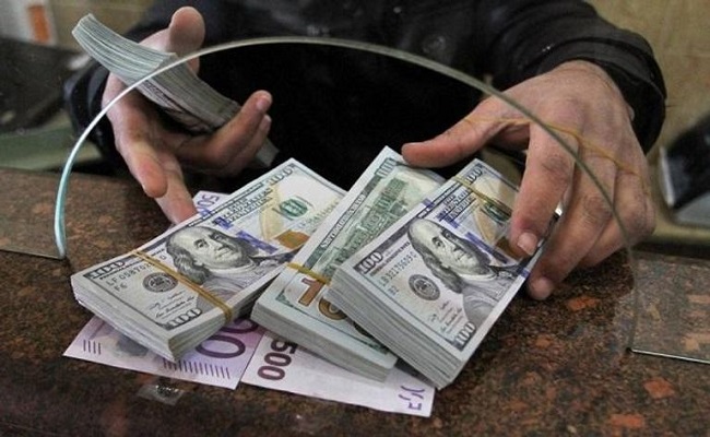 سعر الدولار في مصر الآن يقفز إلى 32.15 جنيه