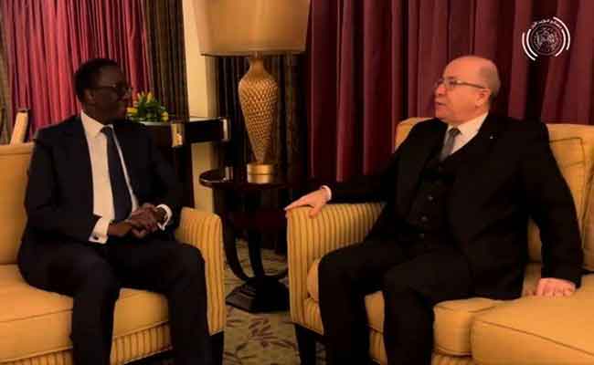 بن عبد الرحمان يجري محادثات مع نظيره السينغالي بدكار