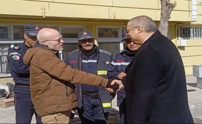 زيارة سفير الجزائر في تركيا لفريق الحماية المدنية