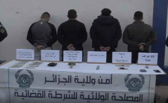 توقيف عصابة إجرامية تحترف السطو على محلات بيع المجوهرات بالعاصمة