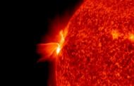 علماء يكشفون تفاصيل حدوث توهج قوي للشمس...