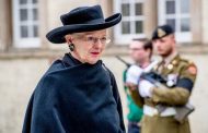 بعد جراحة عاجلة ملكة الدنمارك تنقل سلطاتها إلى ابنها الأكبر