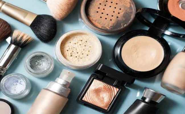 أمن سيدي بلعباس يحجز مواد تجميل منتهية الصلاحية