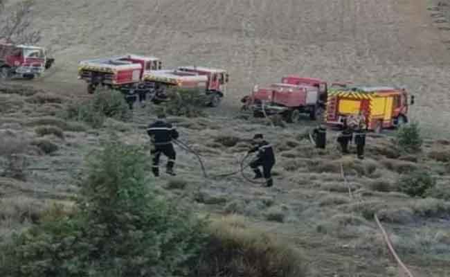 حريق غابوي يلتهم 14 هكتارا من الأحراش وأشجار البلوط بباتنة