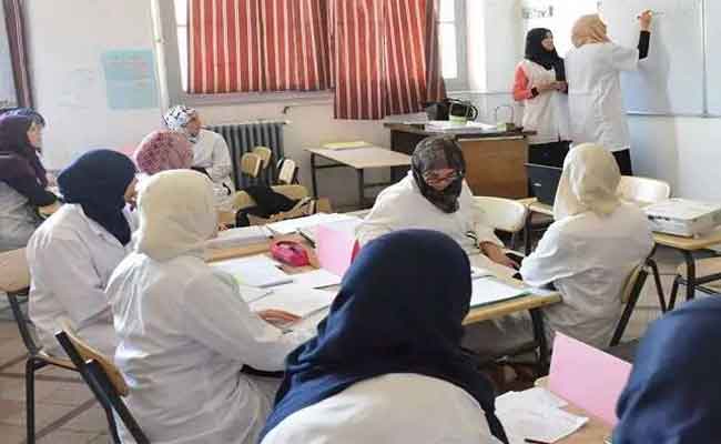 انطلاق التكوين البيداغوجي لفائدة الأساتذة المدمجين بقرار رئيس الجمهورية