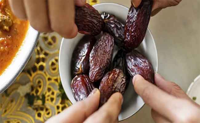 هل يُعتبر التمر مفيداً لمرضى السكري؟