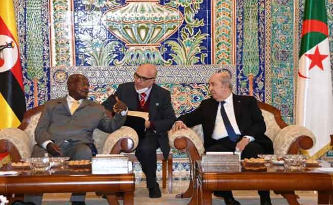 تبون يجري محادثات ثنائية مع نظيره الأوغندي