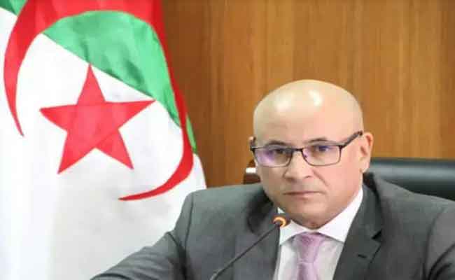 استلام الطيب زيتوني مهامه على رأس وزارة التجارة وترقية الصادرات