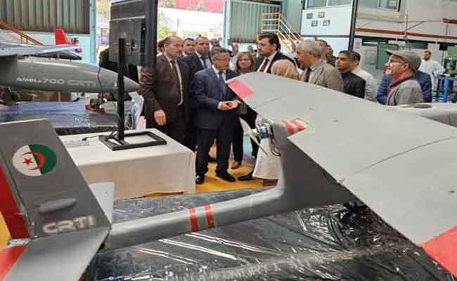 بداري يؤكد أن الباحث الجزائري أصبح اليوم يتحكم في تكنولوجيا صناعة الطائرات المسيرة