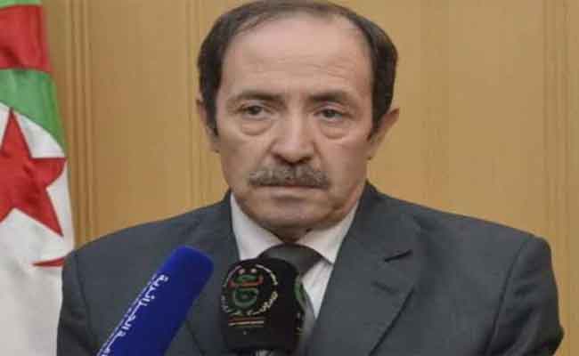 بلعابد لا يستبعد القضاء على الأمية 