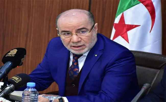 بلمهدي: “من يقولون بأن الزكاة نقدا باطلة هو متجني على الله”