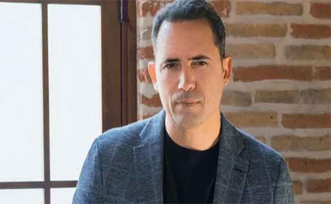 ظافر العابدين يحصد جائزة” النجم العربي” في مهرجان هوليوود الثاني للفيلم العربي…