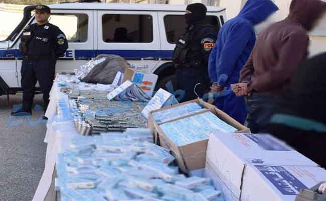 الإطاحة بشبكة إجرامية تحترف المتاجرة في المؤثرات العقلية تحت غطاء شركة للأدوية