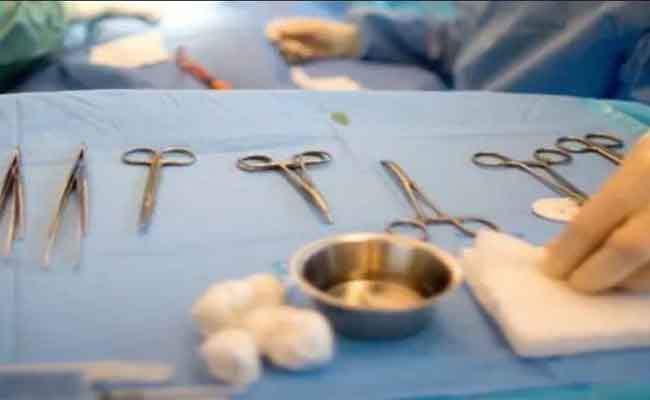 ختان جماعي بقاعة حفلات يخلف إصابة 7 أطفال بنزيف وانتفاخات والتهابات بباتنة