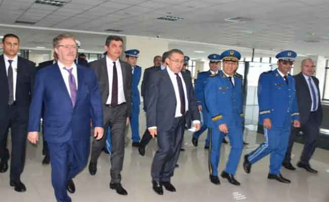 مراد يؤكد على ضرورة اتخاذ الإجراءات والتسهيلات لفائدة الجالية الوطنية بالخارج