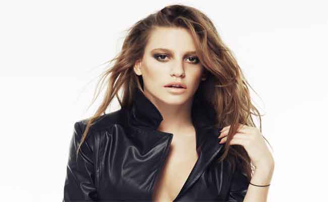 سيريناي ساريكايا تتعاقد على دراما “من اتى ومن عبر”مع “نتفليكس”…