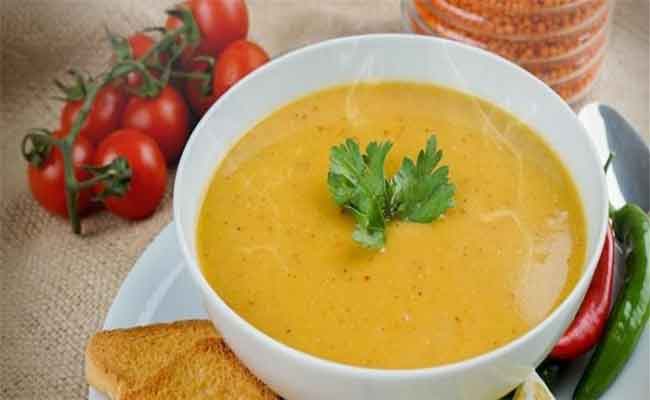 لماذا يُعتبر تناول الشوربة مهمّاً خلال افطار رمضان؟