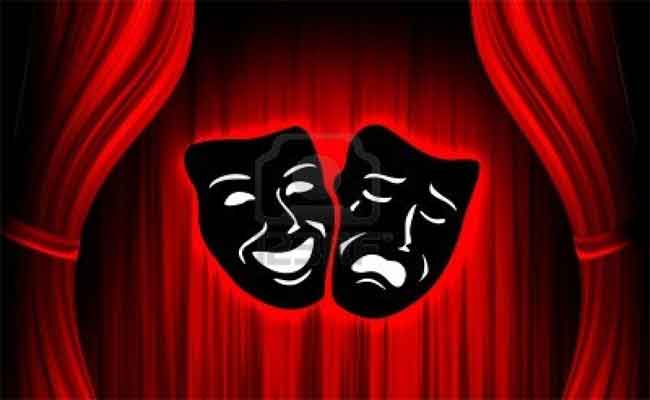 العرض المسرحي”صوت الرمال” لعمر فطموش يضيء الأولمبياد الدولي للمسرح ببودابست في المجر…