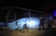 اصطدام بين سيارة وحافلة لنقل المسافرين يخلف قتيلا و10 مصابين بالجلفة 