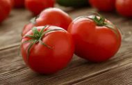 فوائد الطماطم للبشرة ستغنيك عن العلاجات التجميلية المكلفة