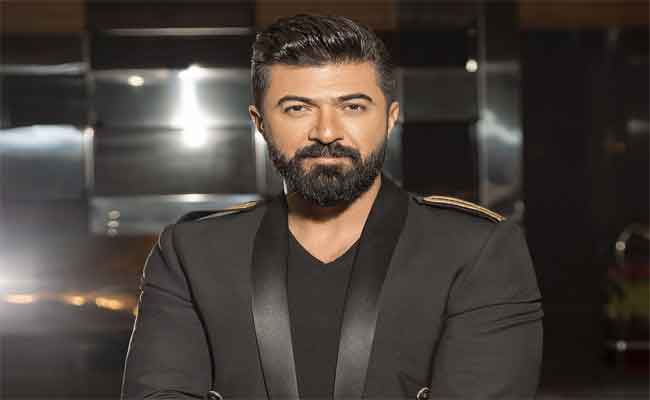 سيف نبيل يميط اللثام عن جديده “اشتاقيت الك”…