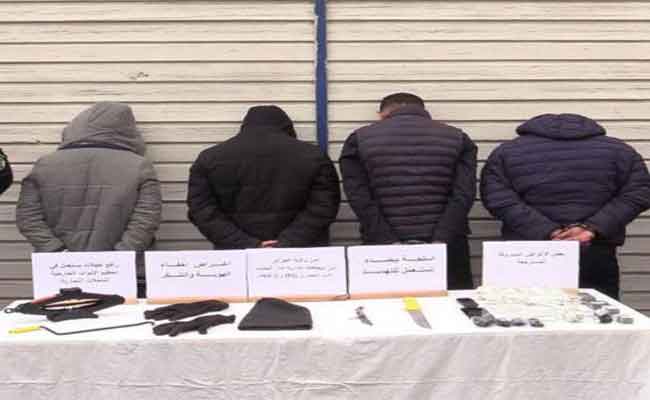 تفكيك عصابات أحياء بسكيكدة