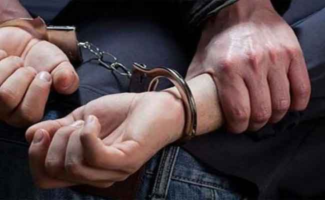 توقيف 10 أشخاص تورطوا في ممارسة الرذيلة بمحلات تجارية بغليزان