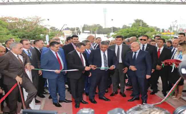 وزير السكن يؤكد تشجيع تصدير مواد البناء للأسواق الإفريقية