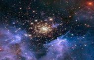 علماء فلك يكتشفون للمرة الأولى الأثر الكيميائي للنجوم الفائقة الكتلة...