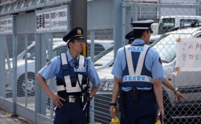 مقتل 3 أشخاص في حادث طعن وإطلاق نار في اليابان