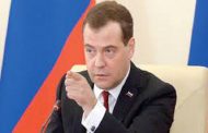 ميدفيديف: استحالة المفاوضات مع أوكرانيا بوجود زيلينسكي