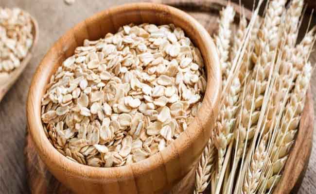 الشوفان بين الفوائد والأضرار…وهل يساعد على خسارة الوزن؟