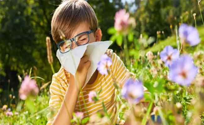 الحساسية الموسمية عند طفلك…كيف يمكنكِ السيطرة عليها؟