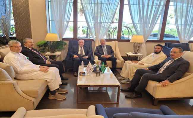 إشادة بلمهدي بنجاح البعثة الجزائرية في تنظيم موسم الحج