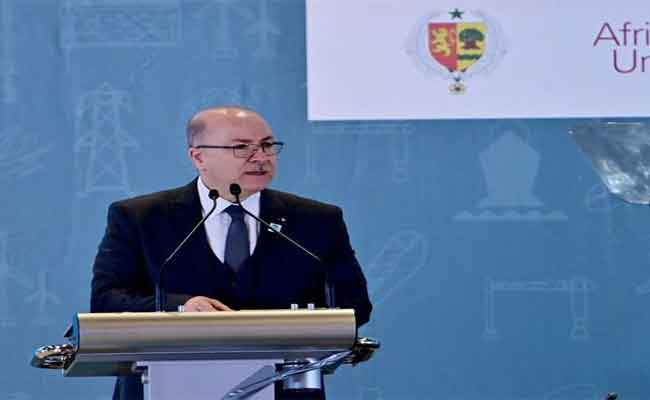 إشراف الوزير الأول على مراسم الاحتفال بانتخاب الجزائر عضوا غير دائم في مجلس الأمن