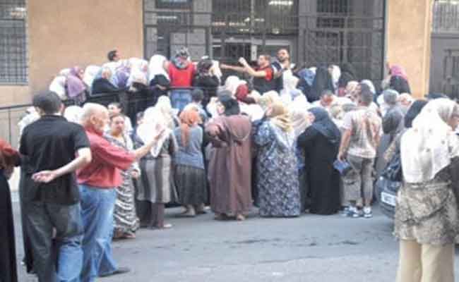 نساء الجزائر تبيع شرفها من اجل كيلو بطاطس و عصابة النظام تقول اننا نصدر مليار دولار منتوجات فلاحية