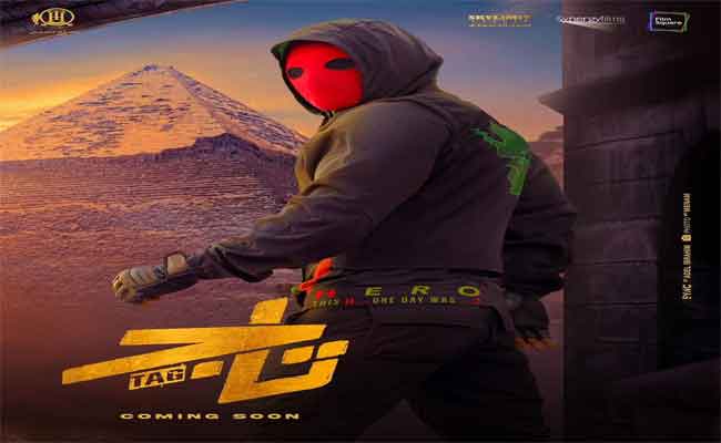 تامر حسني يغازل جمهوره ب”هرمون السعادة” قبل أيام على اطلاق “تاج” في دور السينما…