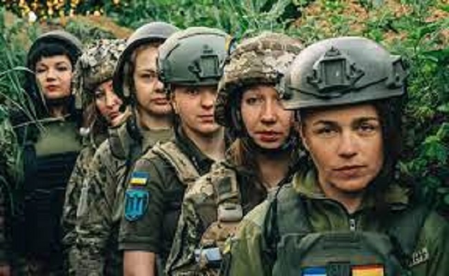 آلاف المجندات الأوكرانيات يشاركن في العمليات العسكرية ضد روسيا