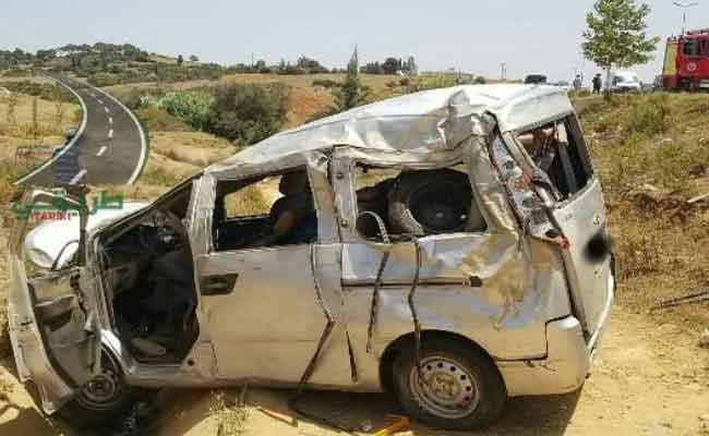 مجزرة مرورية تخلف ثلاث قتلى و خمسة جرحى بتيبازة
