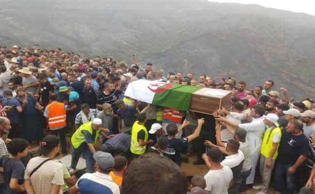 تشييع جثامين ضحايا الحرائق ببجاية إلى مثواهم الأخير